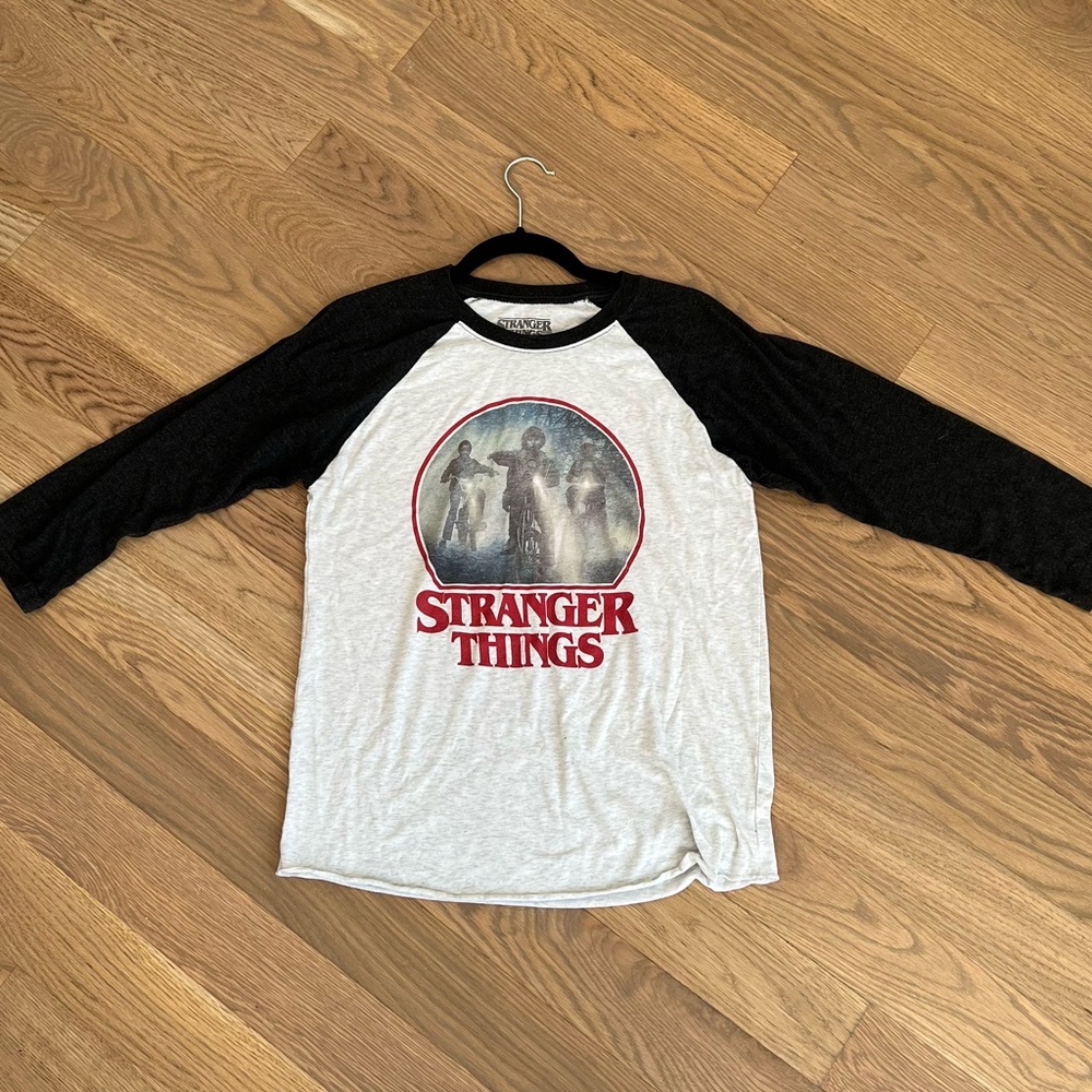 Stranger things 3/4 sleeve shirts Netflix Official